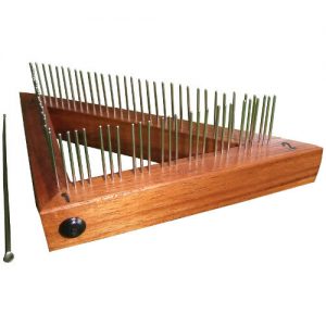 pin-loom-weave-it-4-inch-triangle-regular